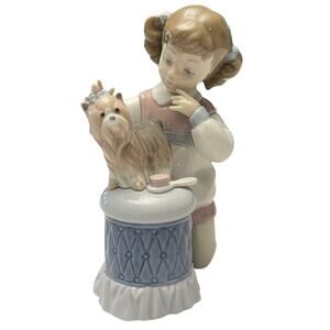 Vintage LLADRO 7" Porcelain Figurine "MY PRETTY PUPPY" #6635 No Box From Spain